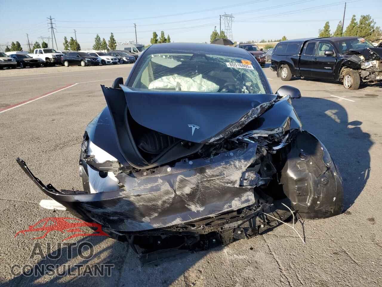 TESLA MODEL 3 2025 - 5YJ3E1EA4SF001310
