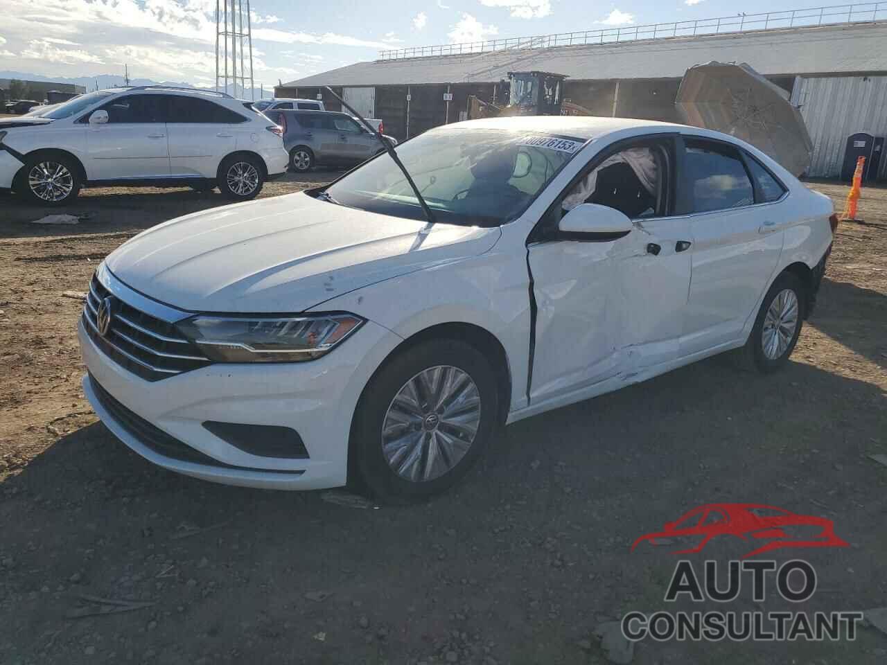 VOLKSWAGEN JETTA 2019 - 3VWC57BU3KM181700