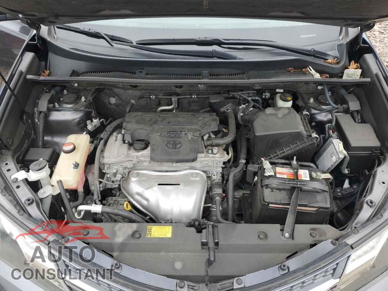 TOYOTA RAV4 2015 - JTMRFREV4FD136535