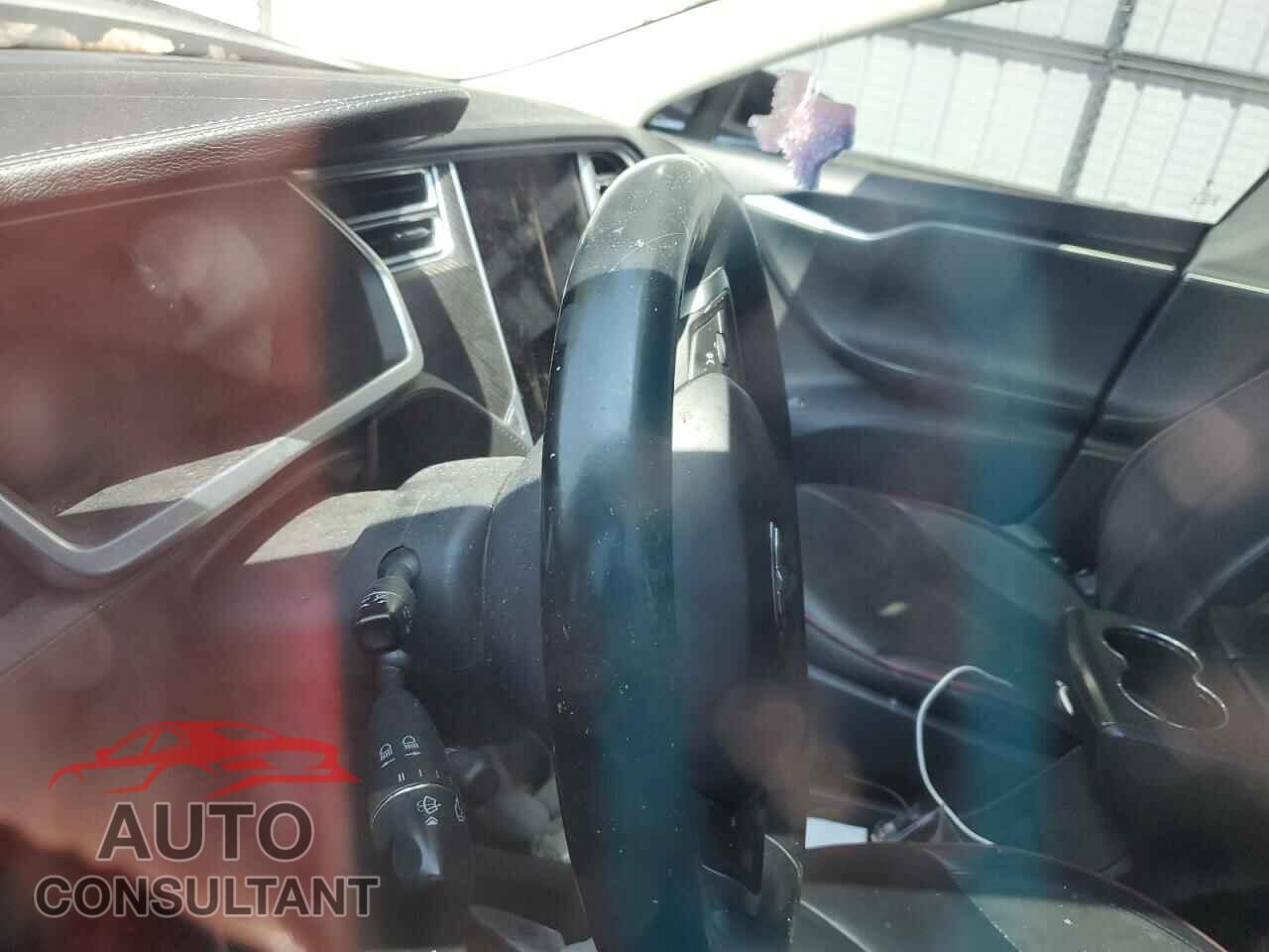 TESLA MODEL S 2013 - 5YJSA1CN3DFP24985