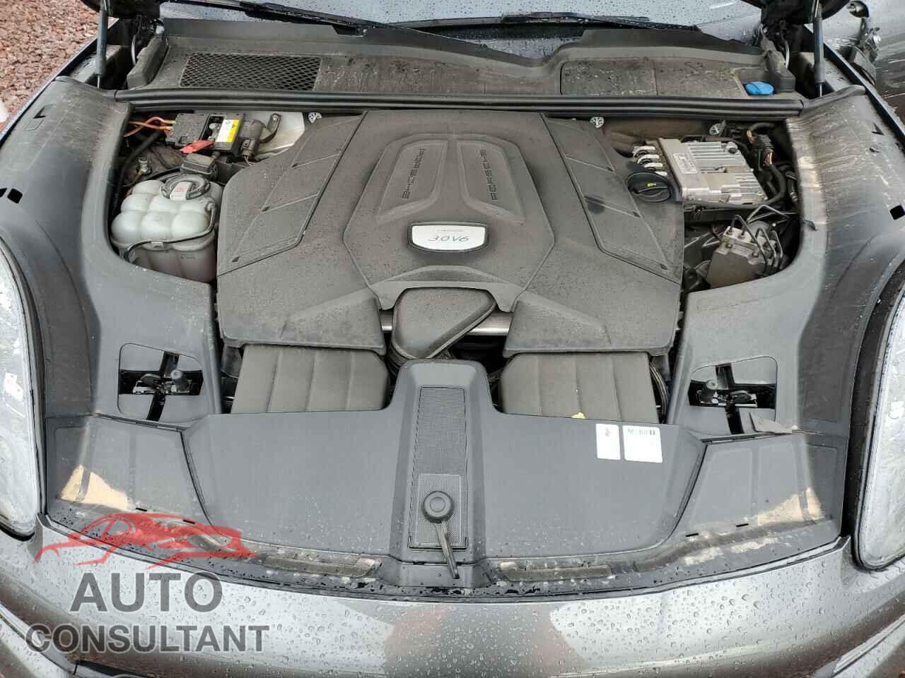 PORSCHE CAYENNE 2019 - WP1AA2AY1KDA07941