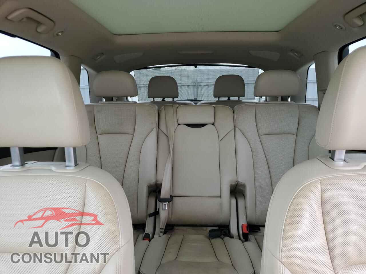 AUDI Q7 2017 - WA1VAAF71HD032886