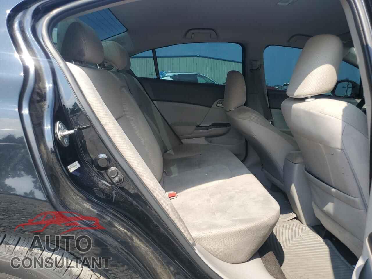 HONDA CIVIC 2012 - 19XFB2F58CE102130