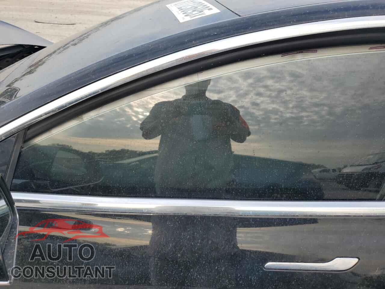 TESLA MODEL 3 2019 - 5YJ3E1EA1KF413037
