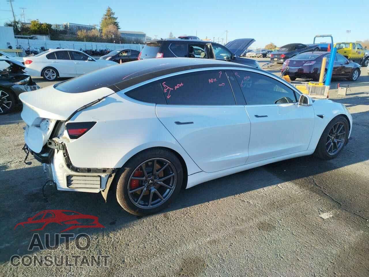 TESLA MODEL 3 2019 - 5YJ3E1EA5KF337693