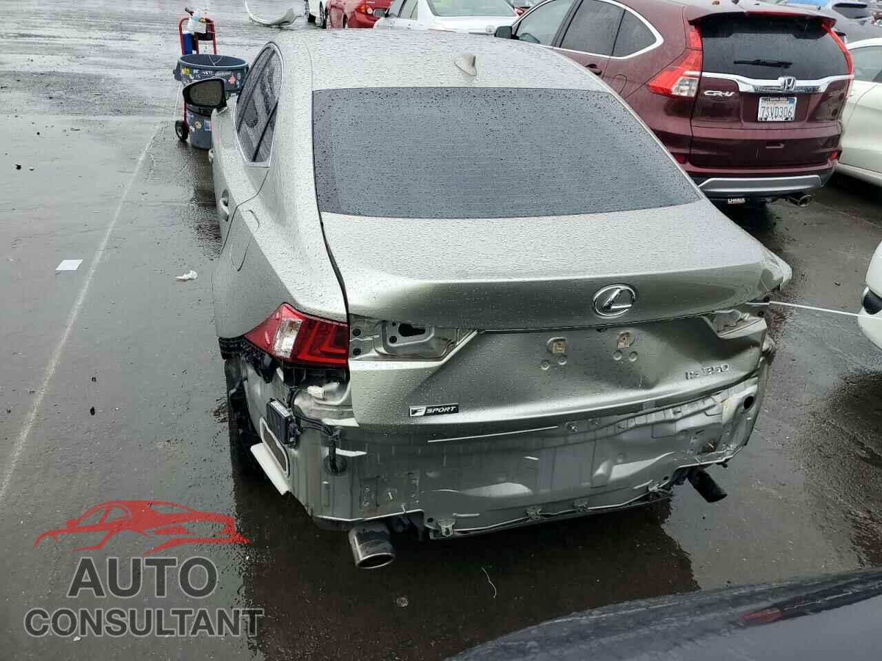 LEXUS IS 2015 - JTHBE1D26F5015639