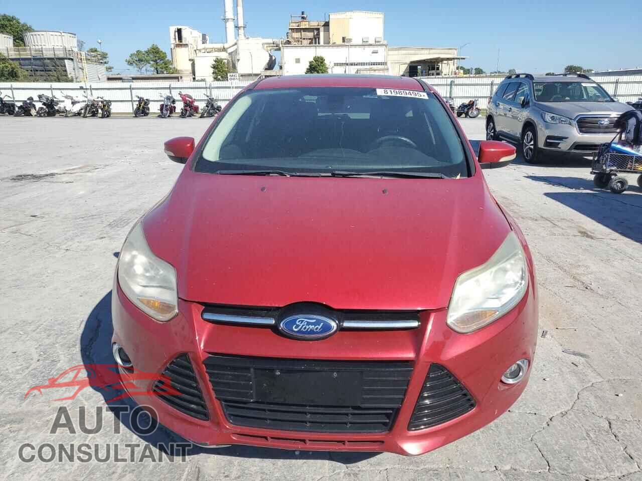 FORD FOCUS 2012 - 1FAHP3M2XCL153943