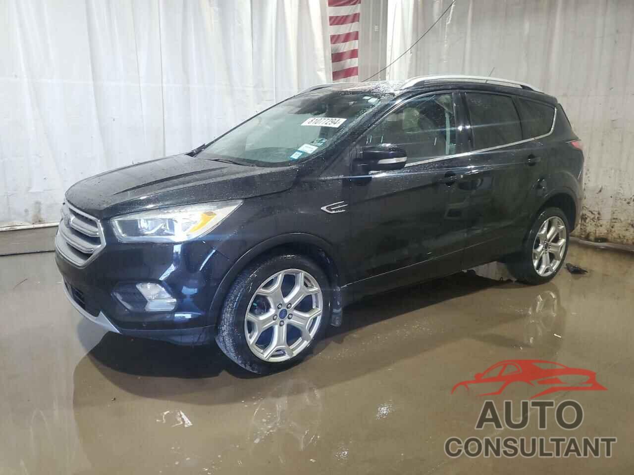 FORD ESCAPE 2017 - 1FMCU9J92HUB17629