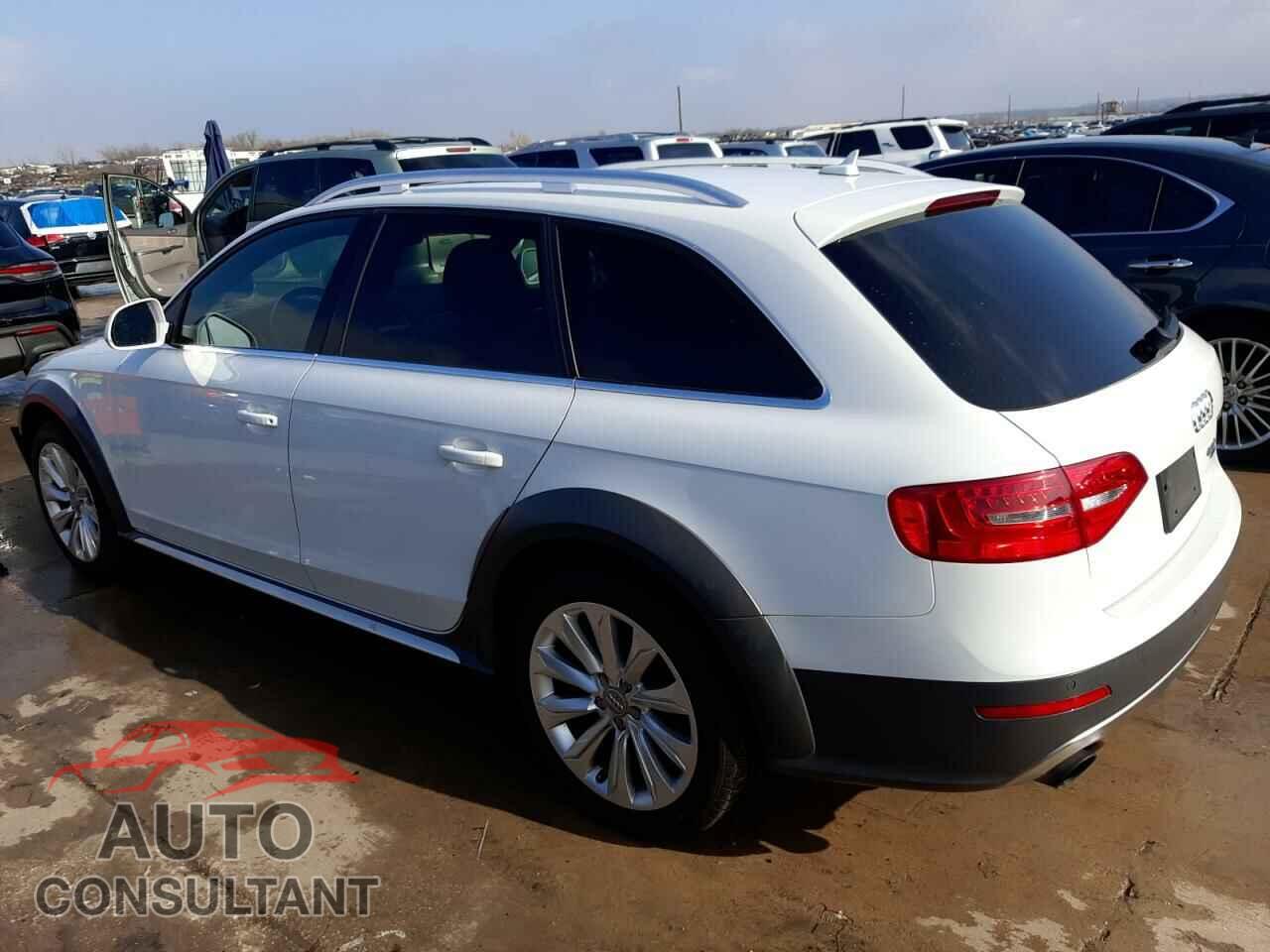 AUDI A4 2016 - WA1UFAFL2GA010633