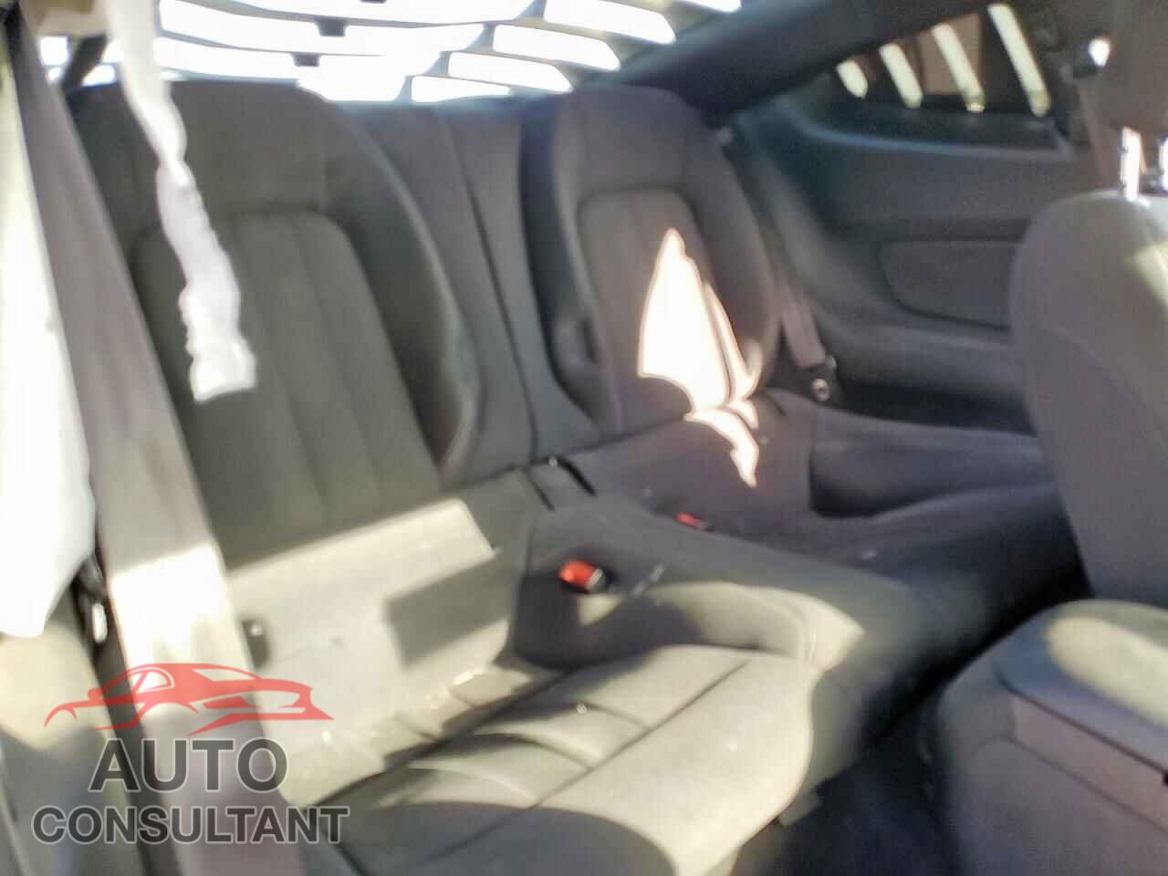FORD MUSTANG 2020 - 1FA6P8CF3L5162044