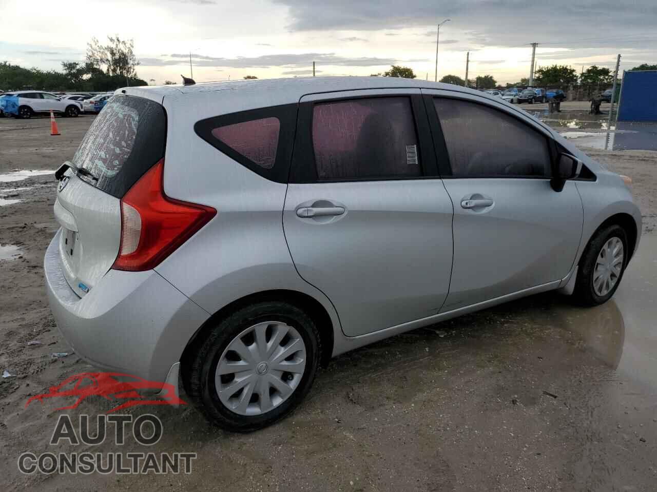 NISSAN VERSA 2015 - 3N1CE2CPXFL390431