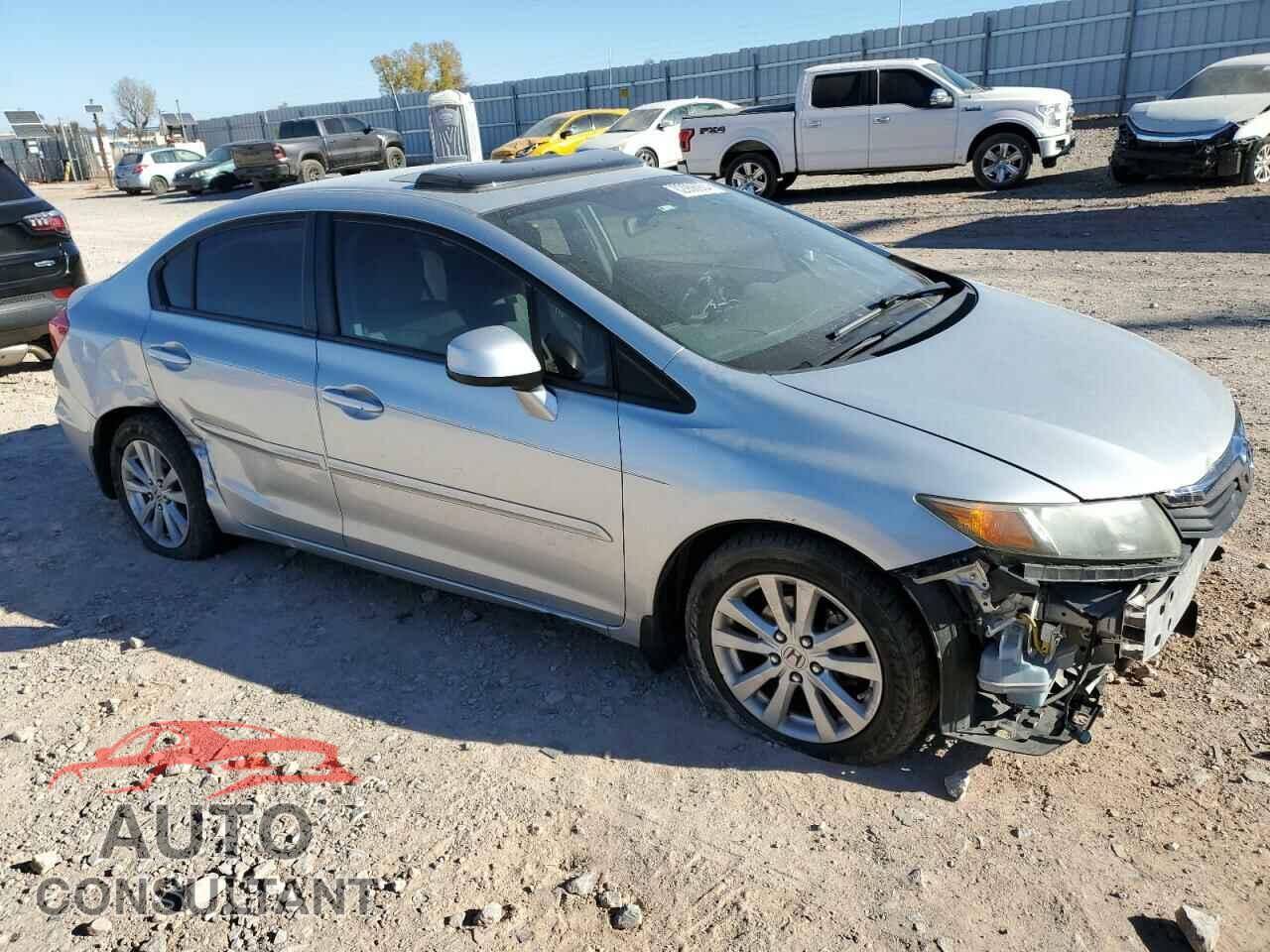 HONDA CIVIC 2012 - 2HGFB2F90CH505995
