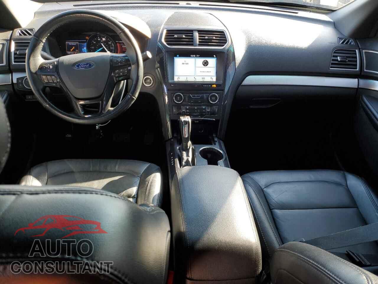 FORD EXPLORER 2017 - 1FM5K8D8XHGB20000