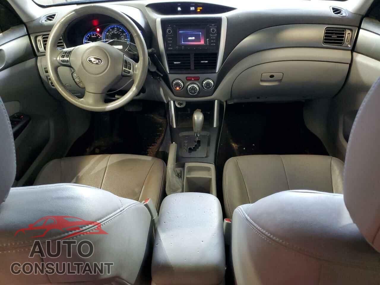 SUBARU FORESTER 2013 - JF2SHAEC2DH420104