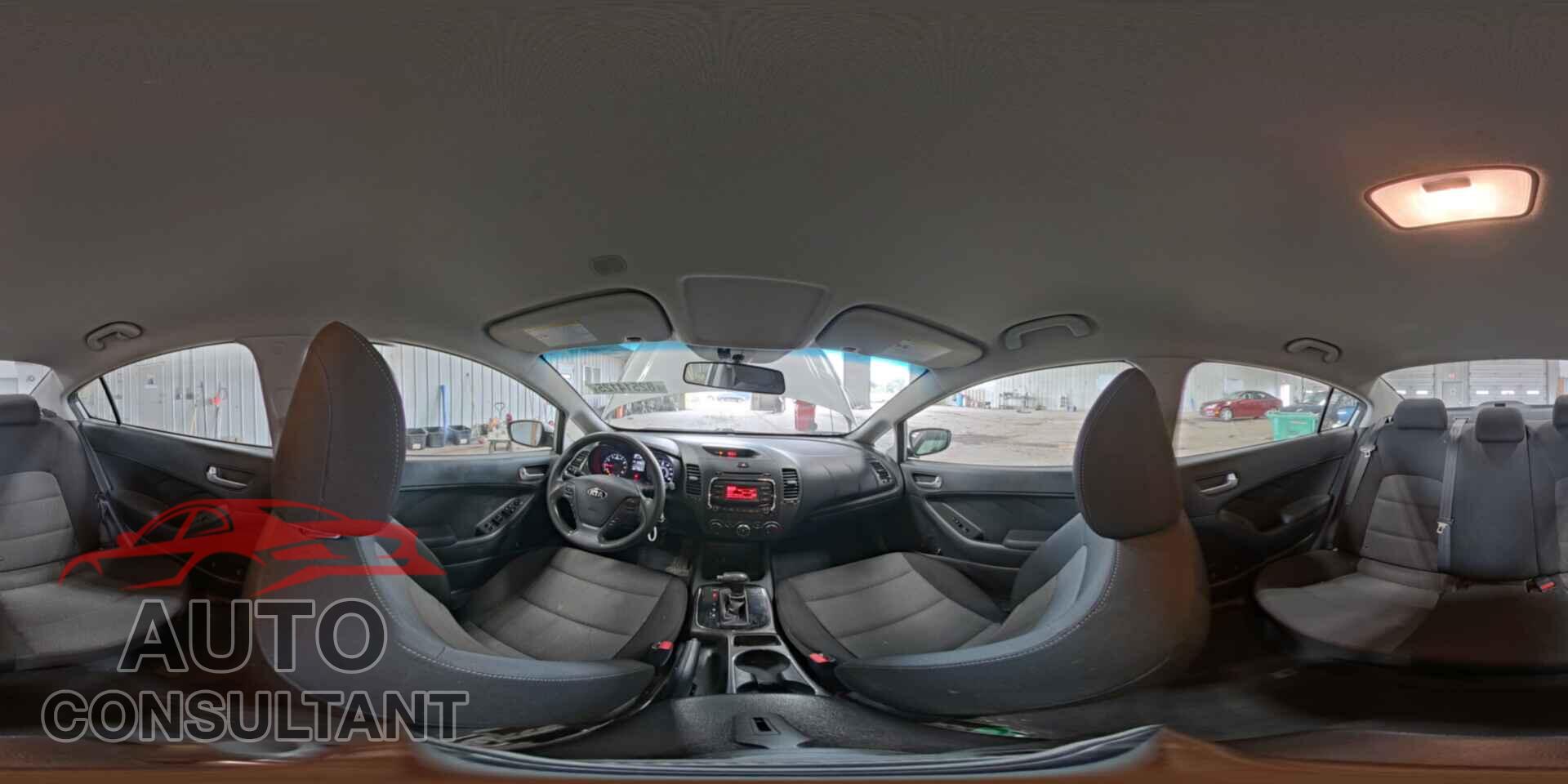 KIA FORTE 2017 - 3KPFK4A74HE082972