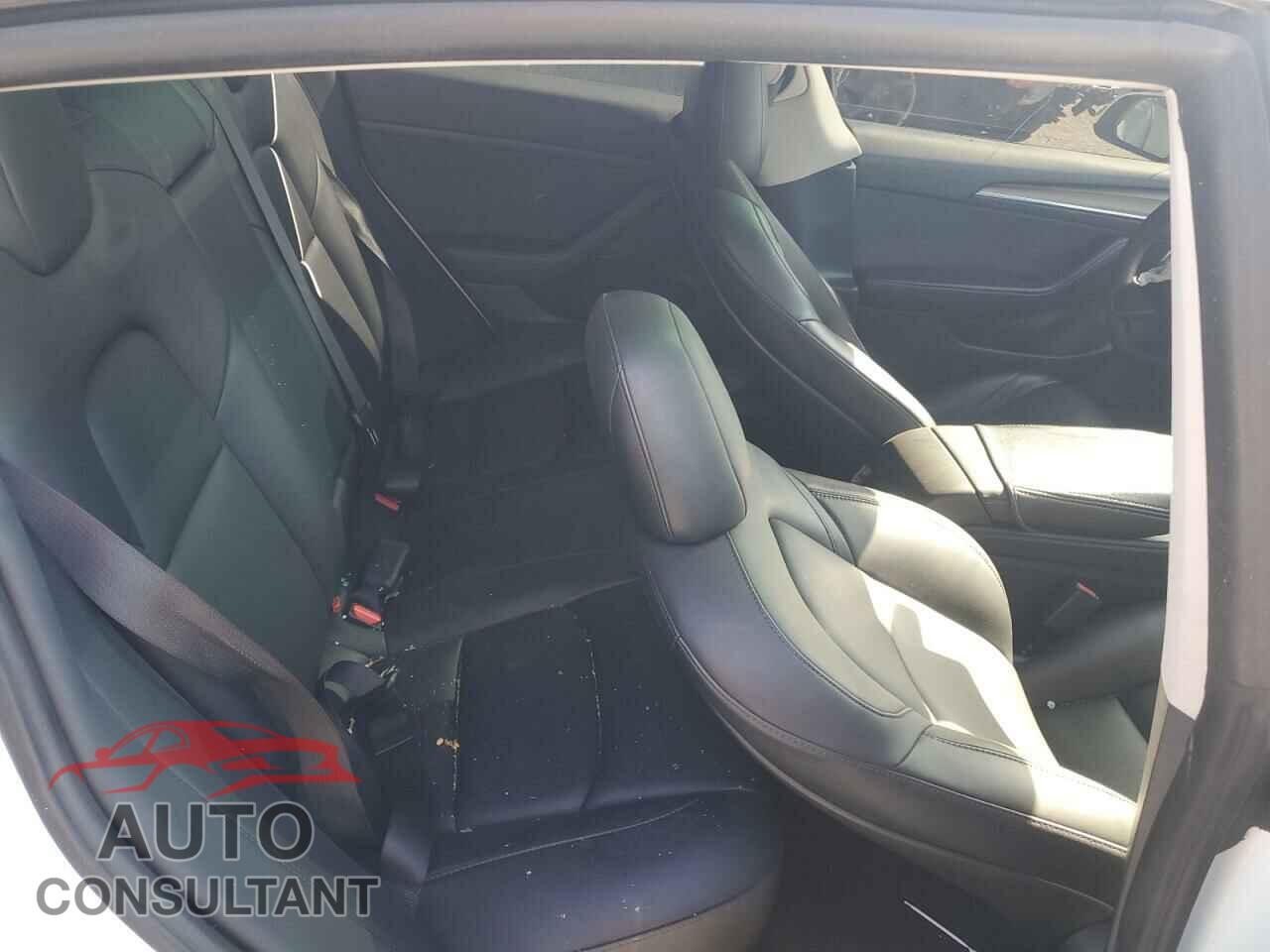 TESLA MODEL 3 2022 - 5YJ3E1EA6NF370867