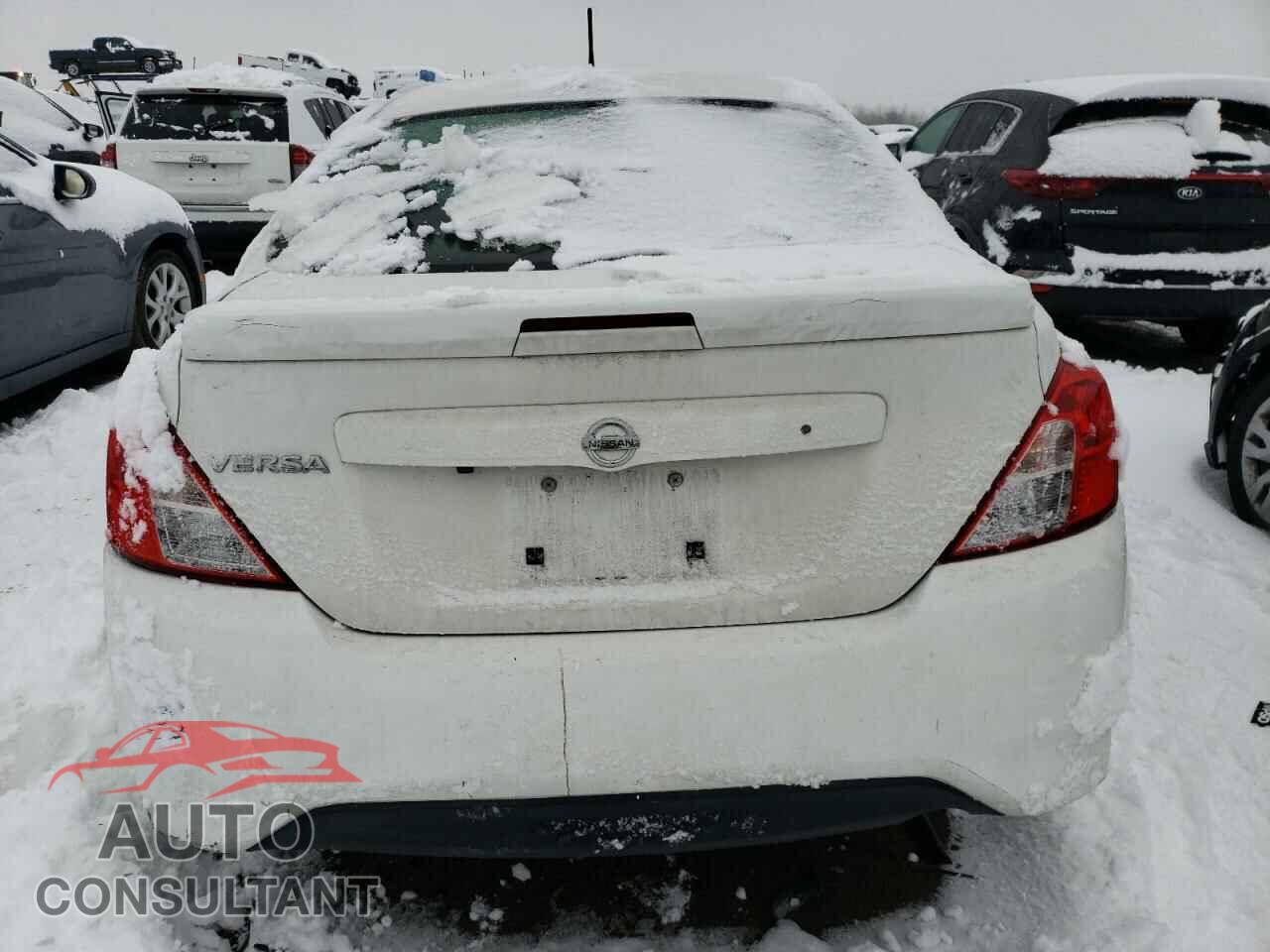 NISSAN VERSA 2019 - 3N1CN7AP3KL876556