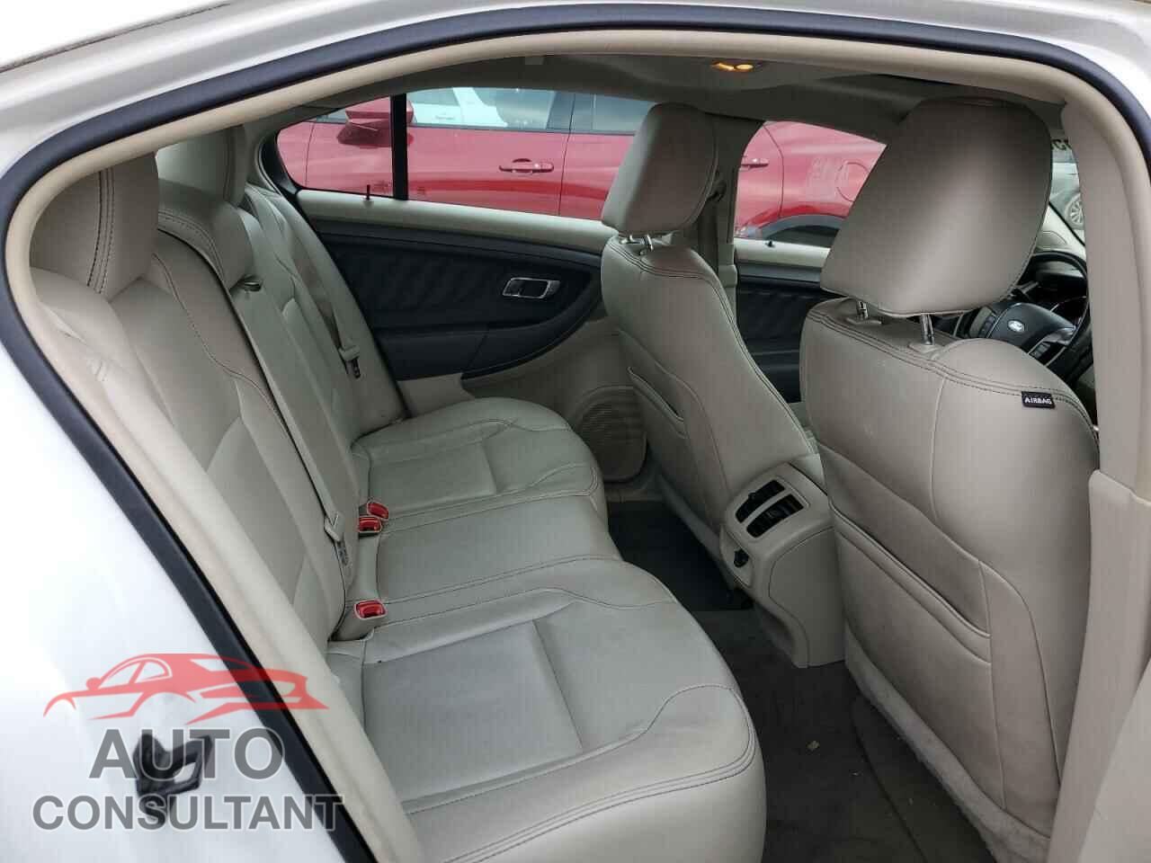 FORD TAURUS 2011 - 1FAHP2EW9BG135291