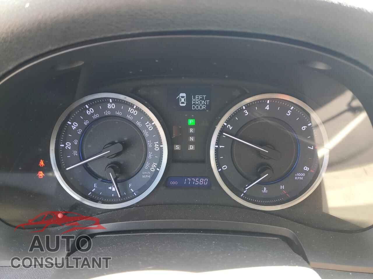 LEXUS IS 2012 - JTHBF5C23C5173261