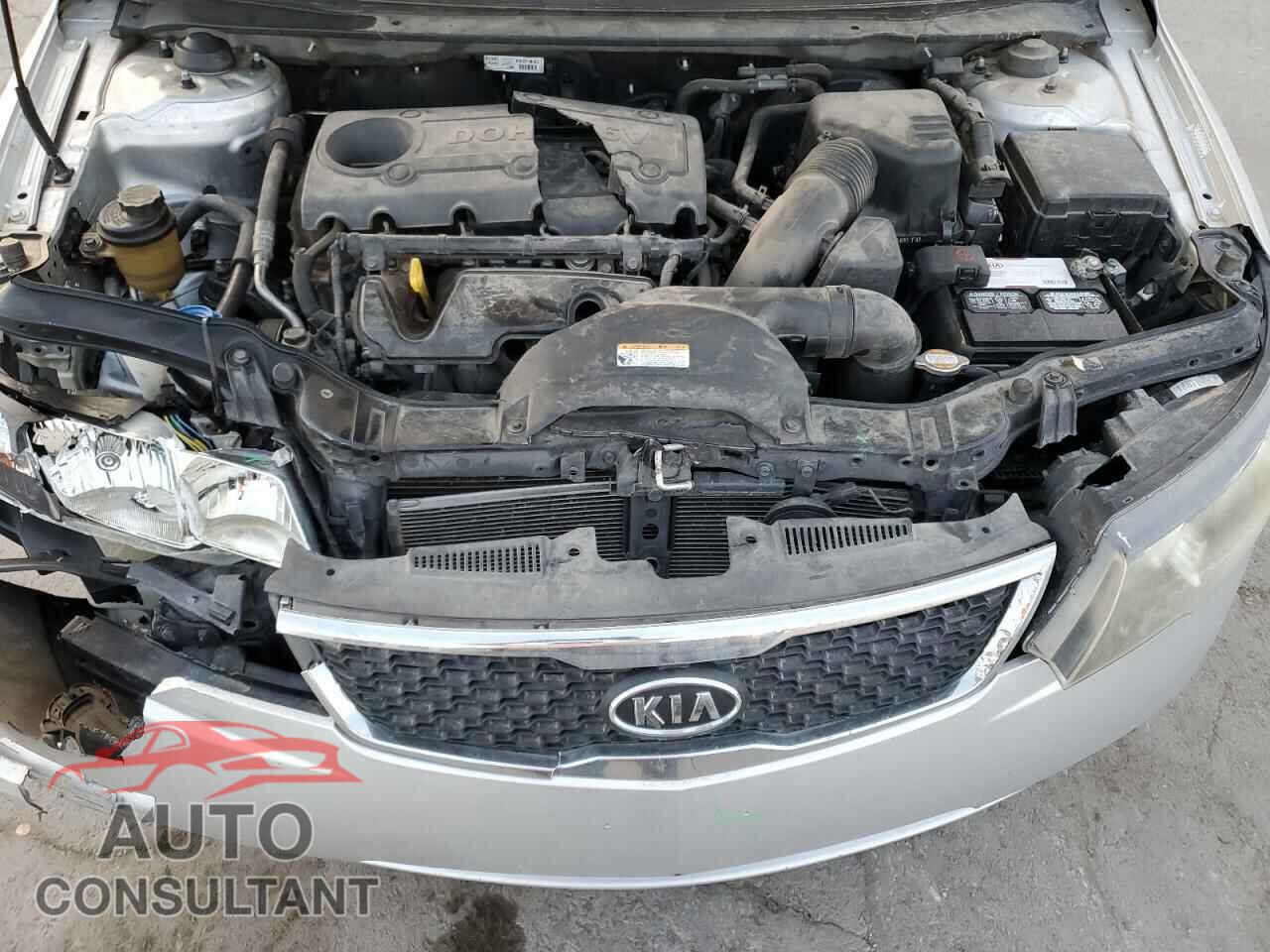 KIA FORTE 2011 - KNAFU4A23B5351963