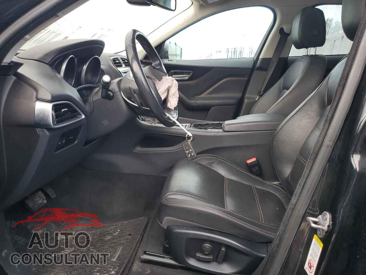JAGUAR F-PACE 2018 - SADCK2GX9JA280801