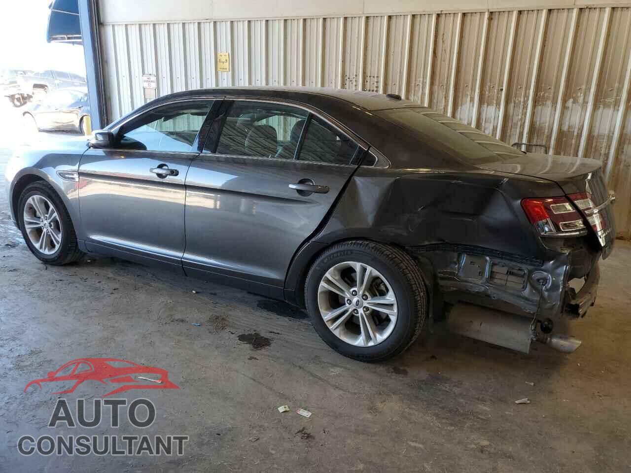 FORD TAURUS 2015 - 1FAHP2E83FG207433