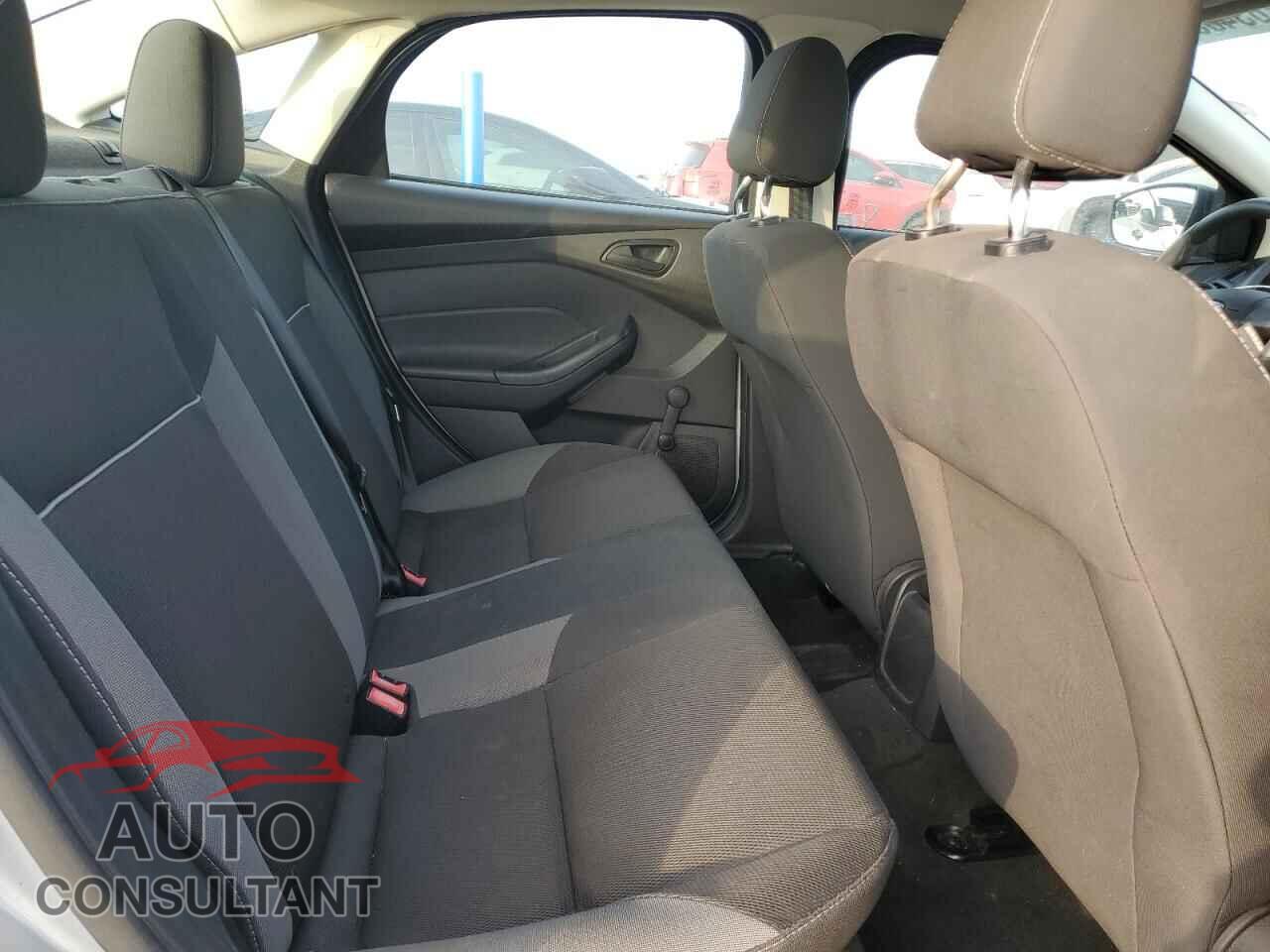 FORD FOCUS 2013 - 1FADP3E27DL169628