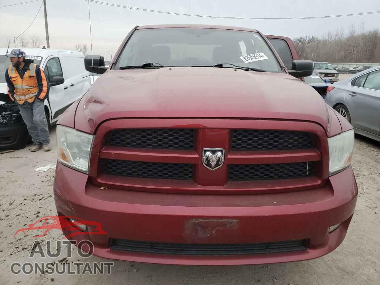 DODGE RAM 1500 2012 - 1C6RD7KT1CS134141