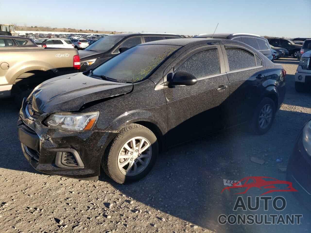 CHEVROLET SONIC 2018 - 1G1JD5SH3J4119690