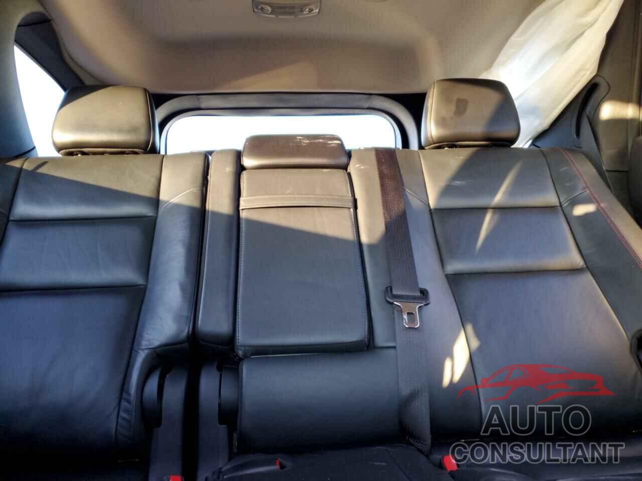 DODGE DURANGO 2018 - 1C4RDJDG1JC345532