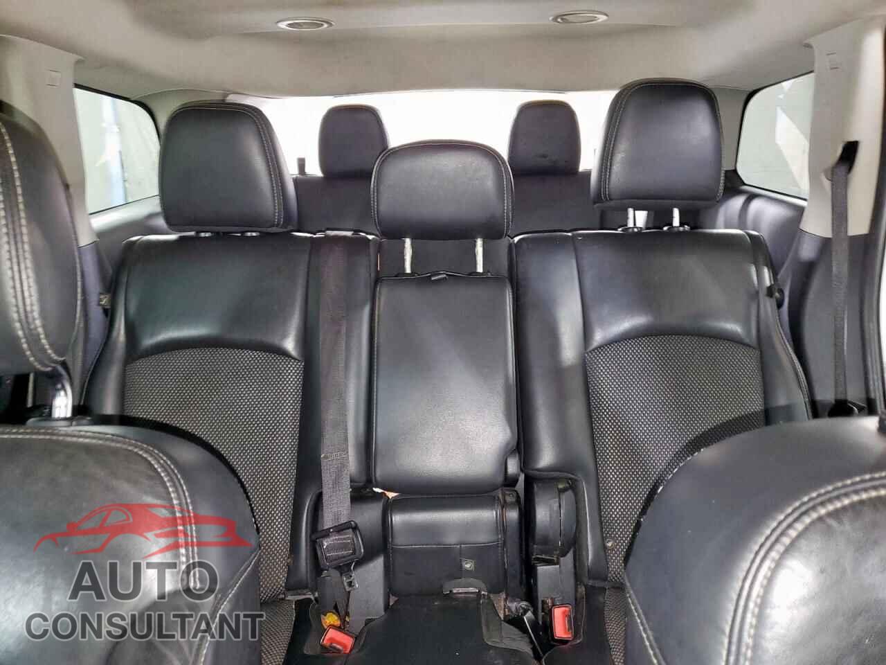 DODGE JOURNEY 2017 - 3C4PDCGB6HT684322