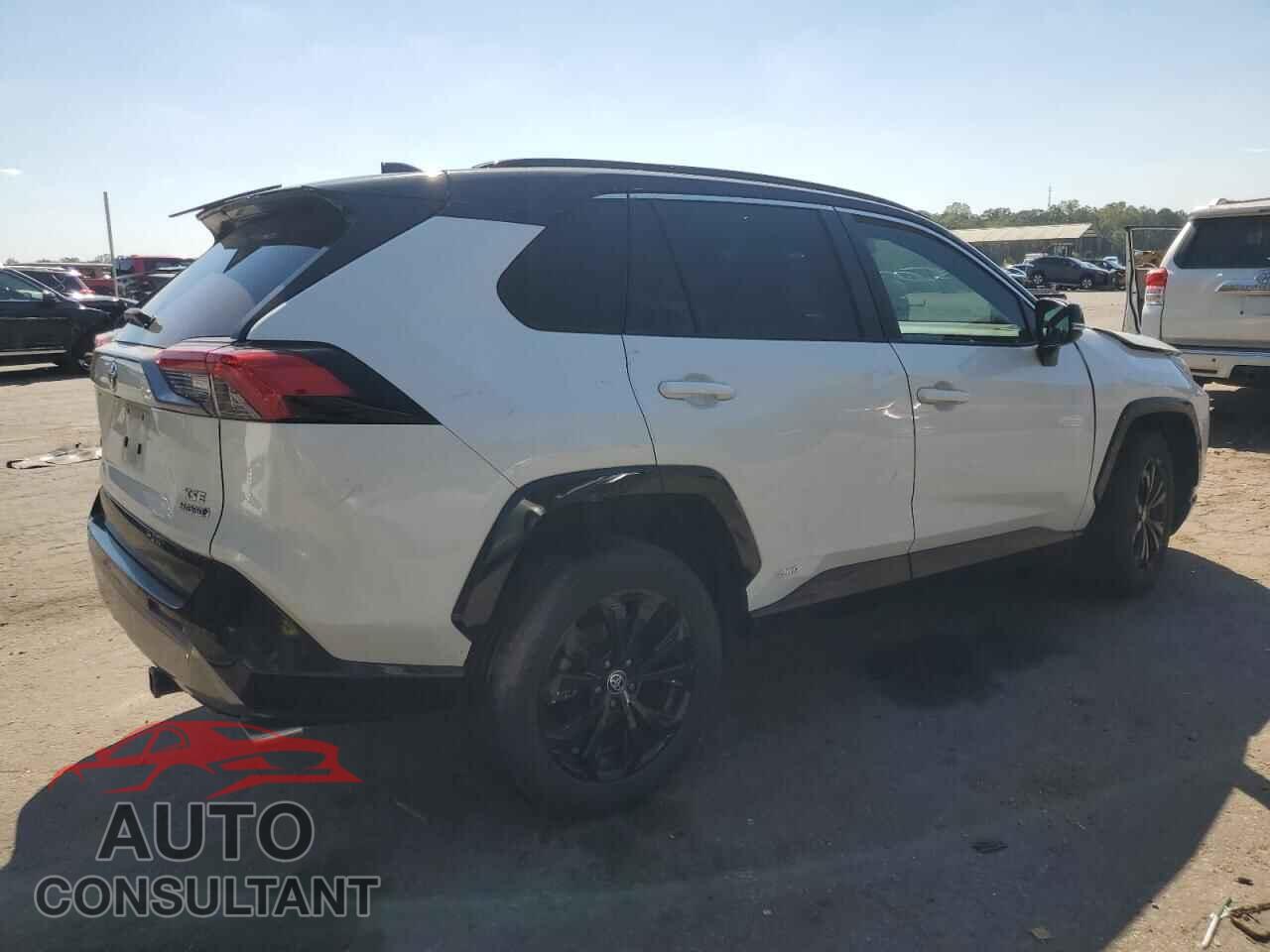 TOYOTA RAV4 2022 - 4T3E6RFV0NU079507