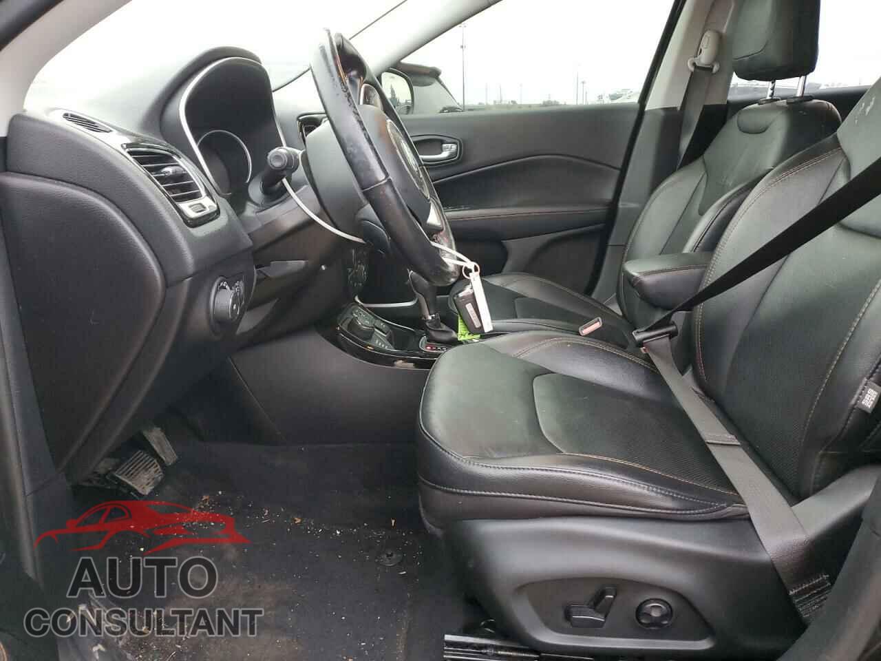 JEEP COMPASS 2019 - 3C4NJDCB6KT827420