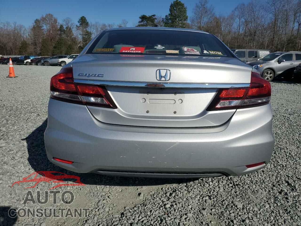 HONDA CIVIC 2015 - 2HGFB2F52FH557792