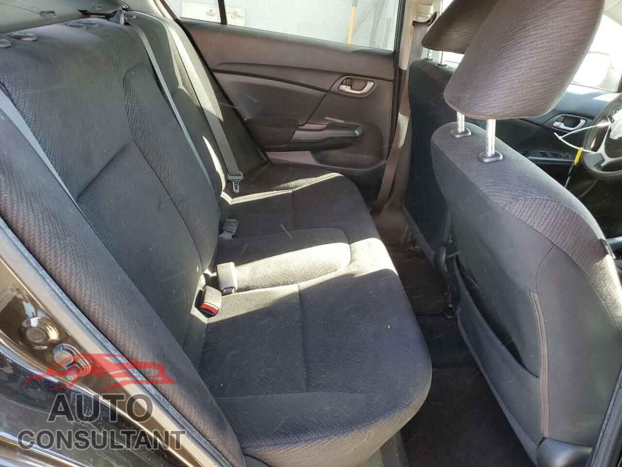 HONDA CIVIC 2013 - 2HGFB2F55DH589066