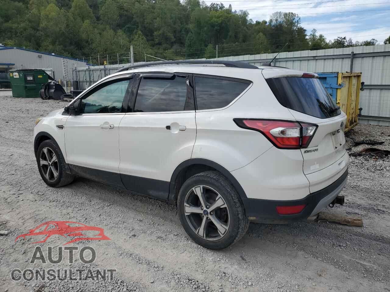 FORD ESCAPE 2017 - 1FMCU9G92HUE04878