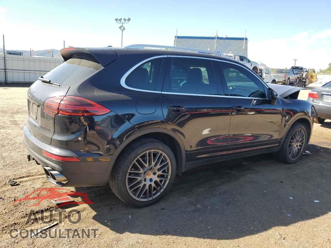 PORSCHE CAYENNE 2016 - WP1AB2A24GLA95261