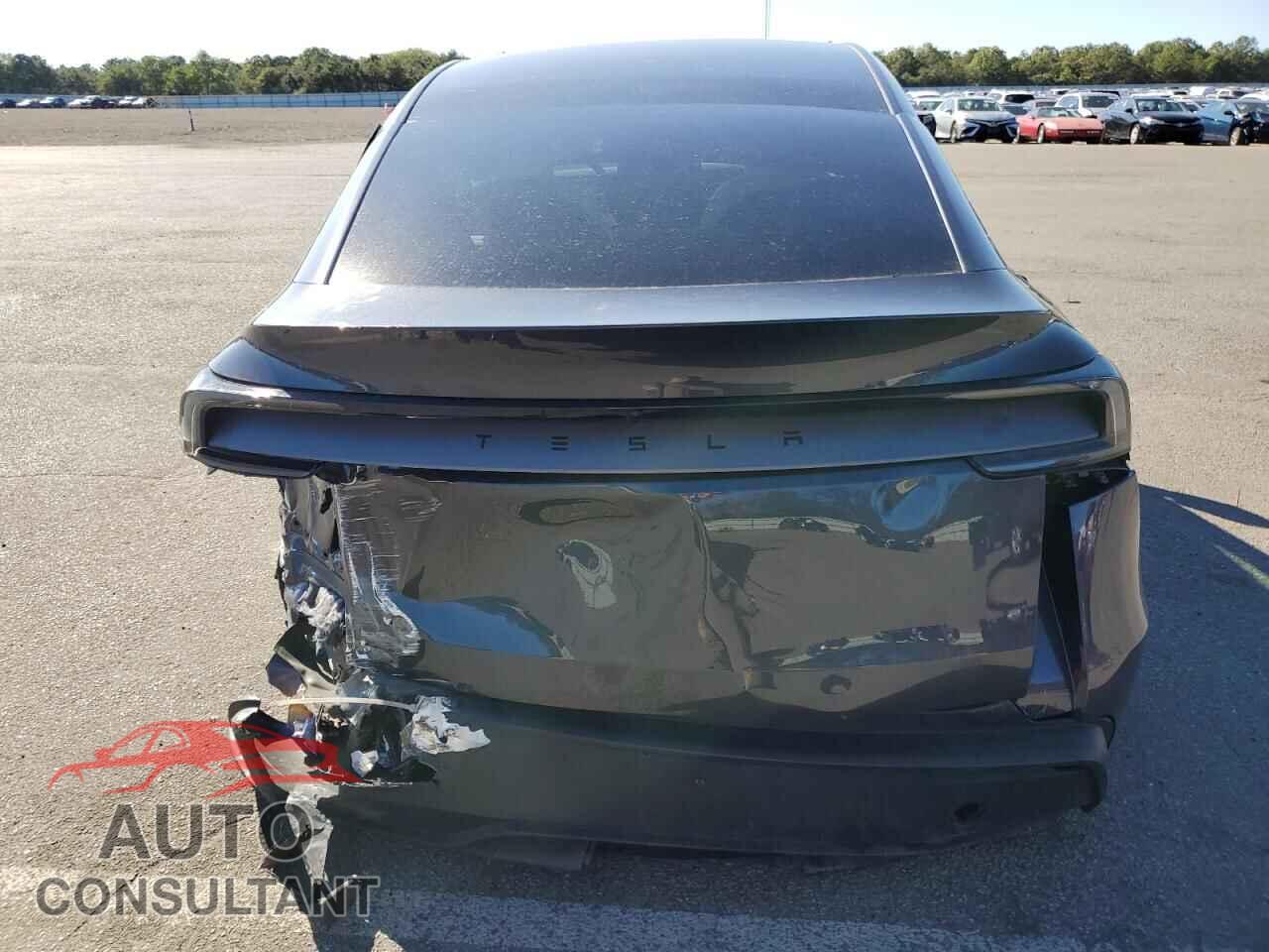 TESLA MODEL Y 2026 - 7SAYGDED8TA439079