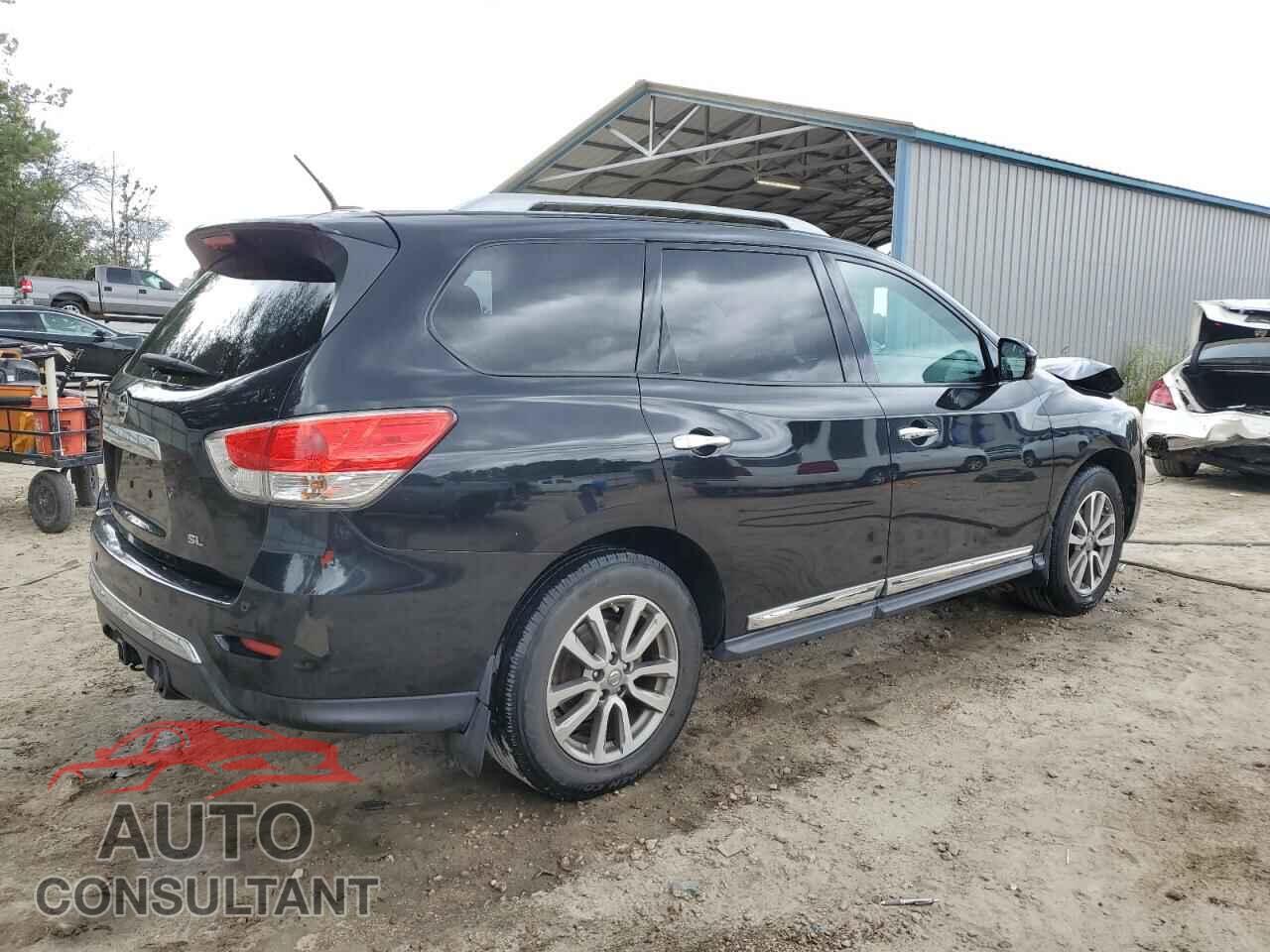 NISSAN PATHFINDER 2015 - 5N1AR2MN2FC717806