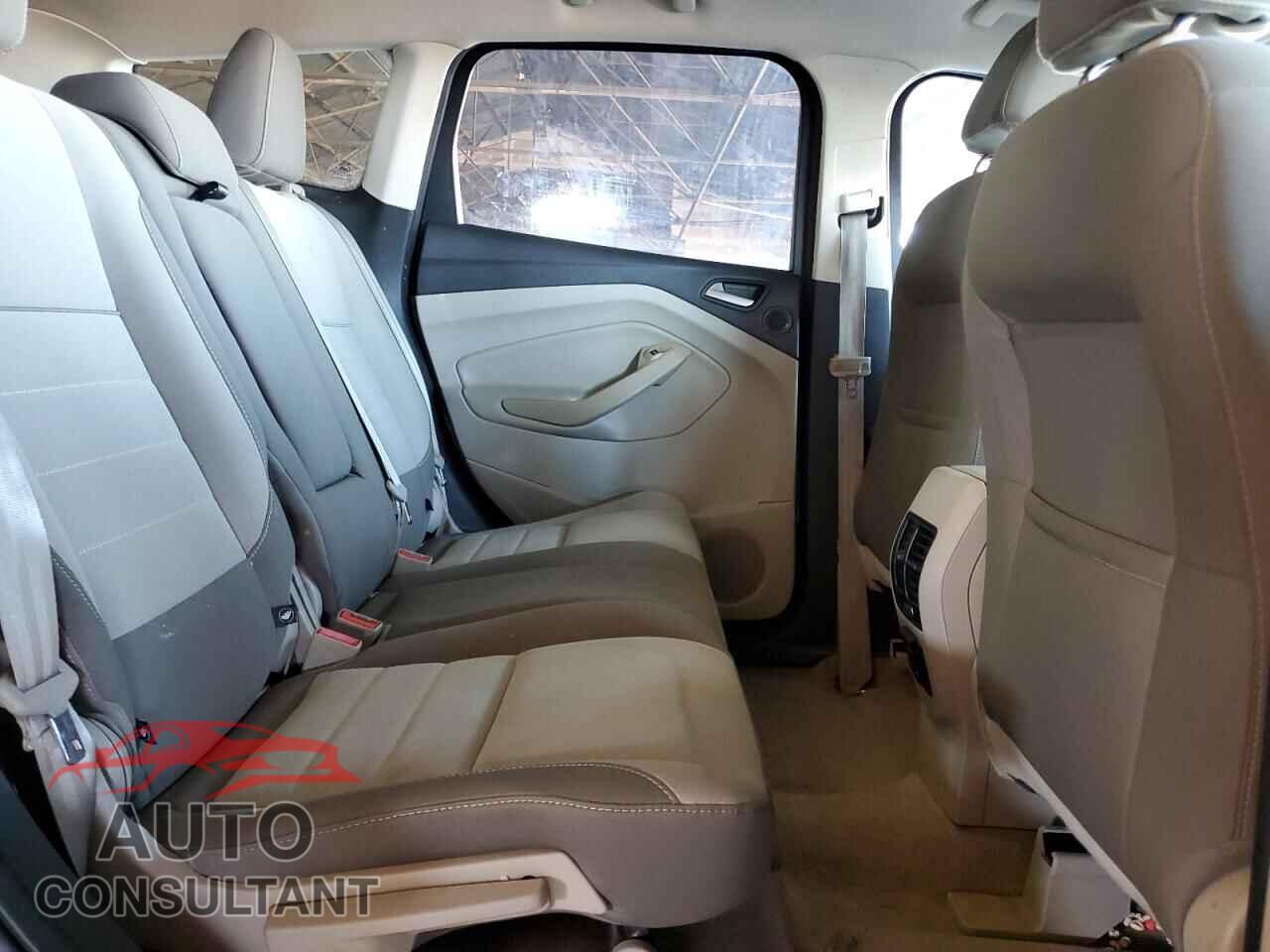 FORD ESCAPE 2013 - 1FMCU0GX6DUD33057