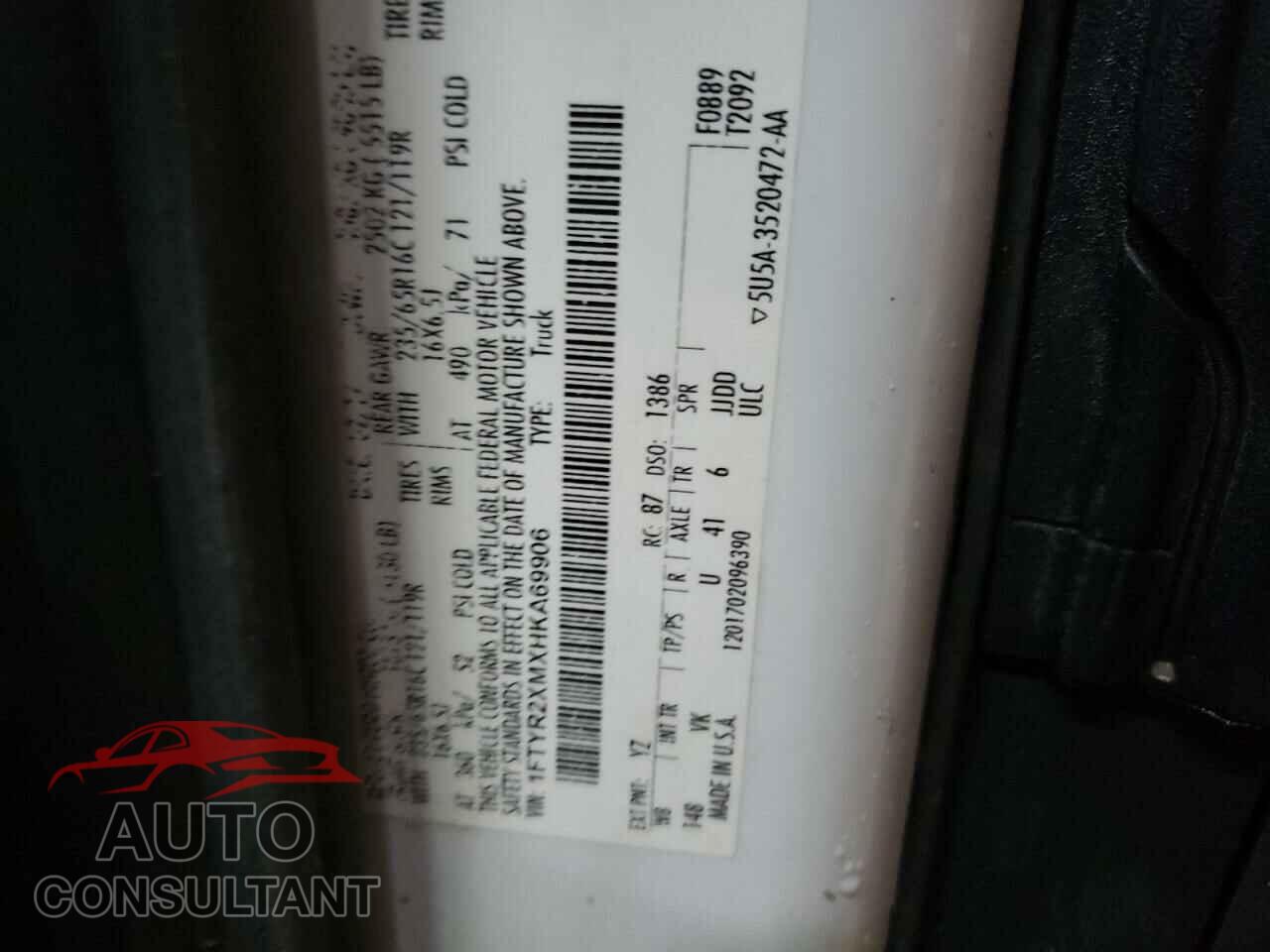 FORD TRANSIT 2017 - 1FTYR2XMXHKA69906