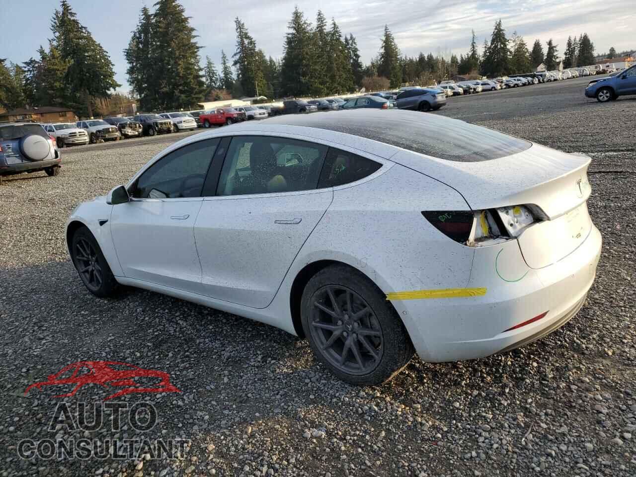 TESLA MODEL 3 2018 - 5YJ3E1EA5JF017384