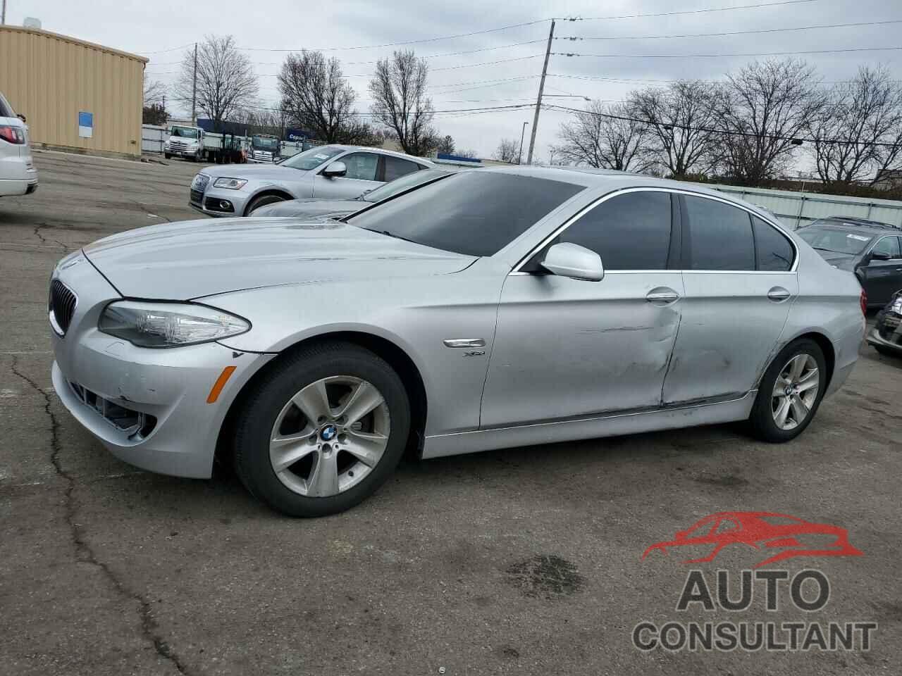 BMW 5 SERIES 2011 - WBAFR1C58BC747292