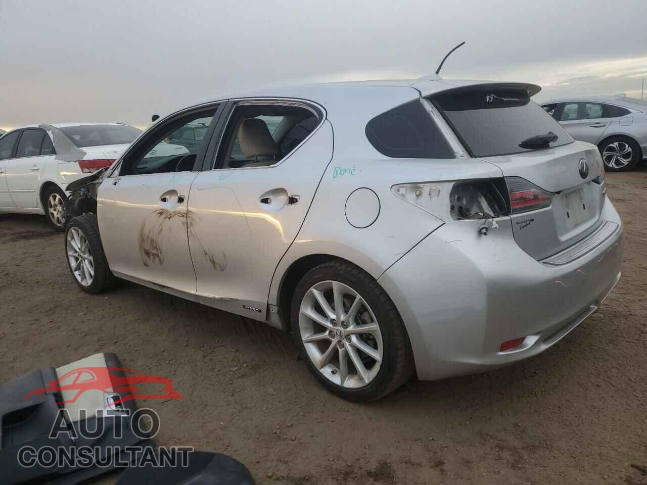 LEXUS CT 200 2013 - JTHKD5BH5D2134265