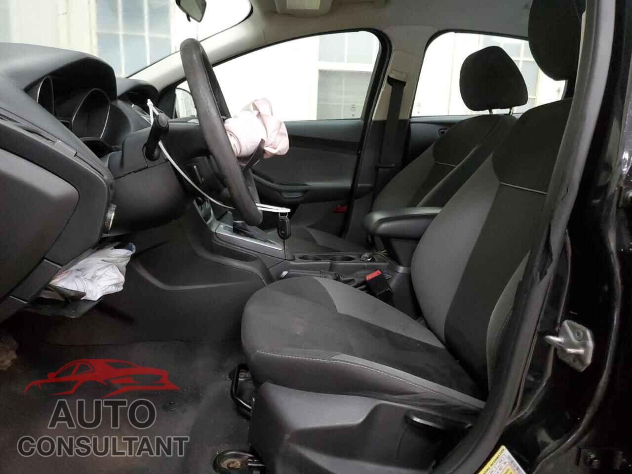 FORD FOCUS 2014 - 1FADP3F20EL129343