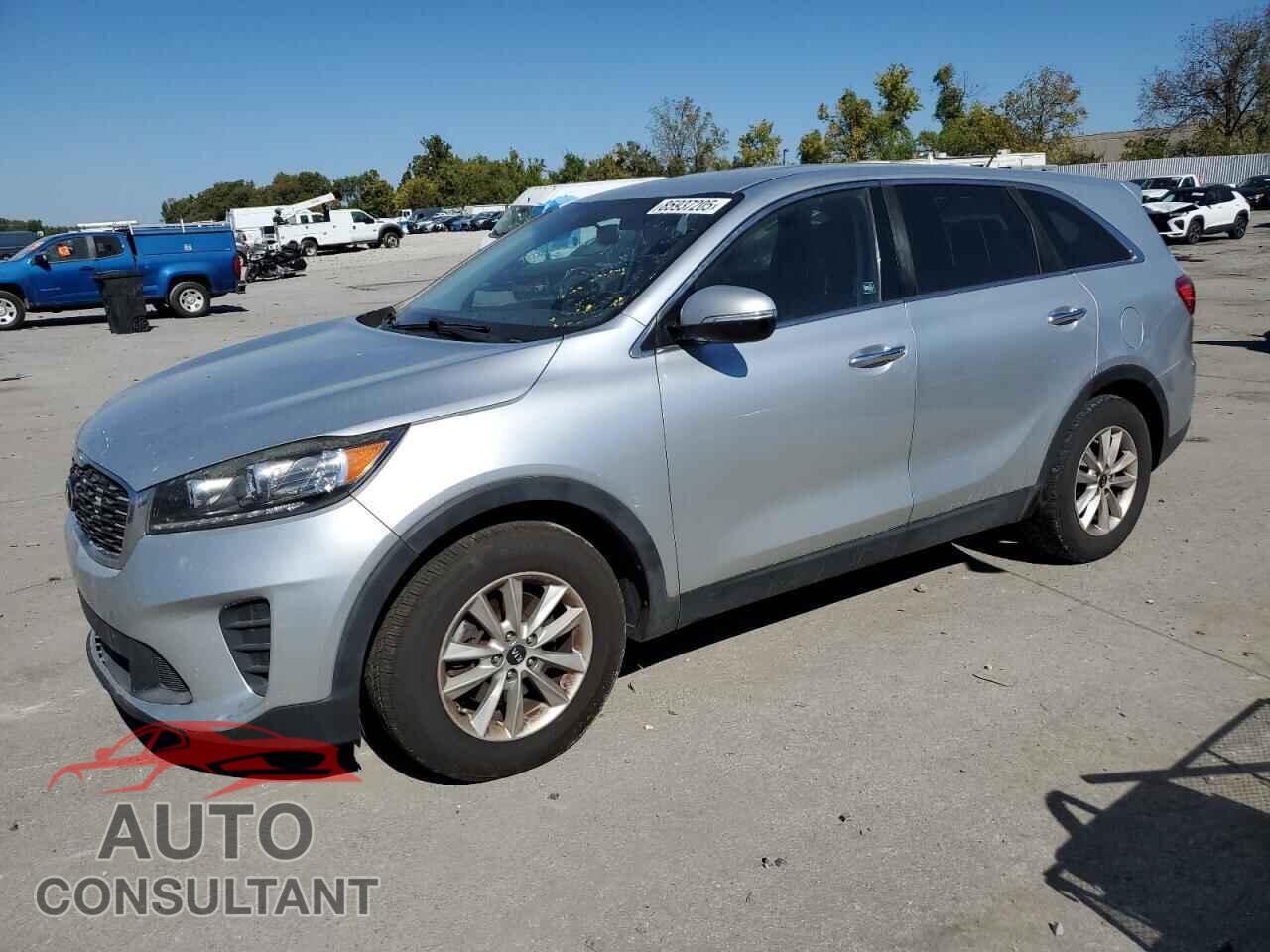 KIA SORENTO 2019 - 5XYPG4A59KG484792