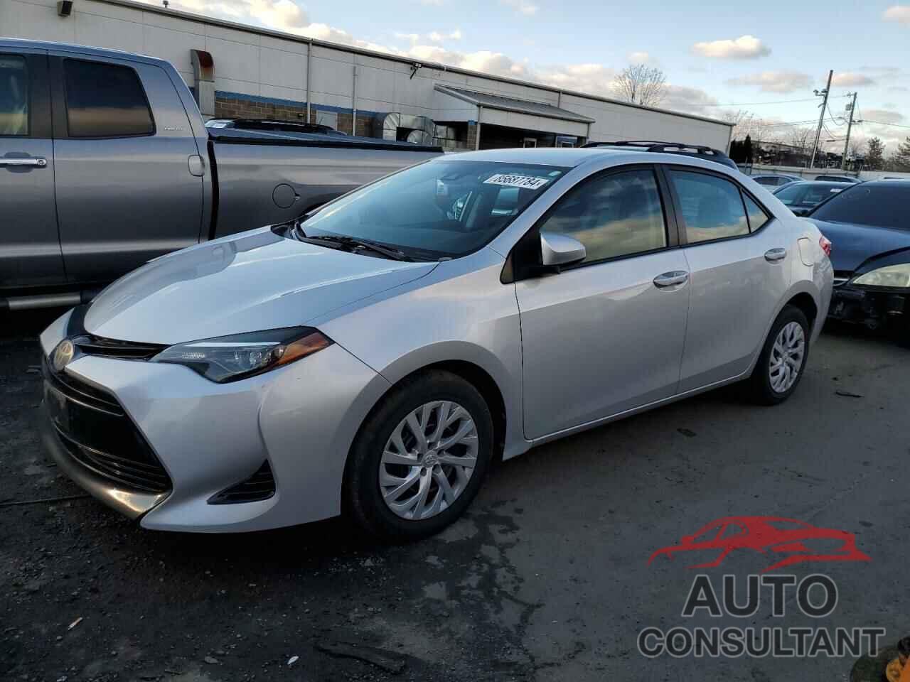 TOYOTA COROLLA 2018 - 2T1BURHEXJC117609