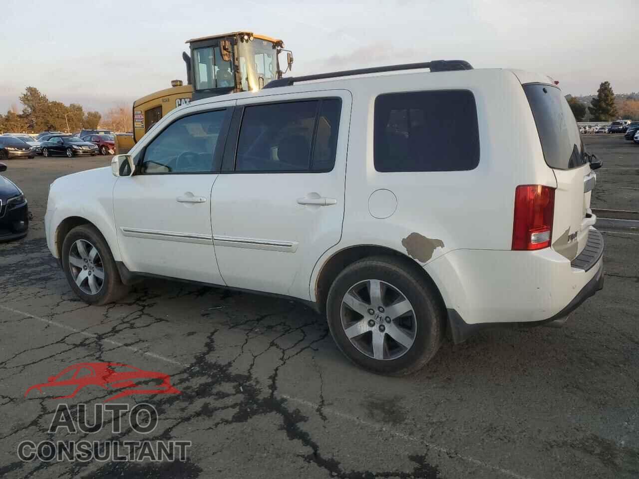 HONDA PILOT 2013 - 5FNYF4H98DB020340