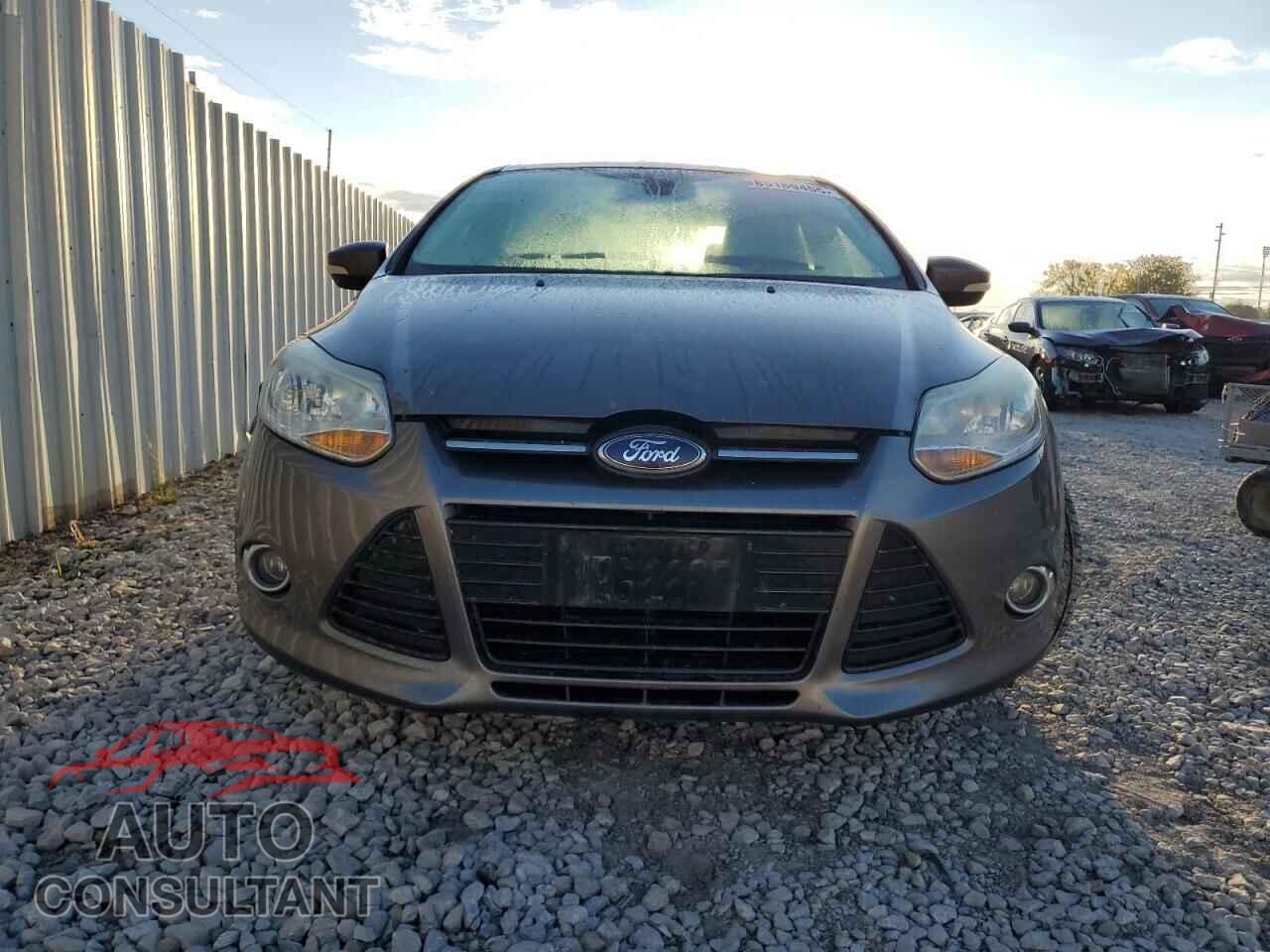 FORD FOCUS 2012 - 1FAHP3H29CL271704