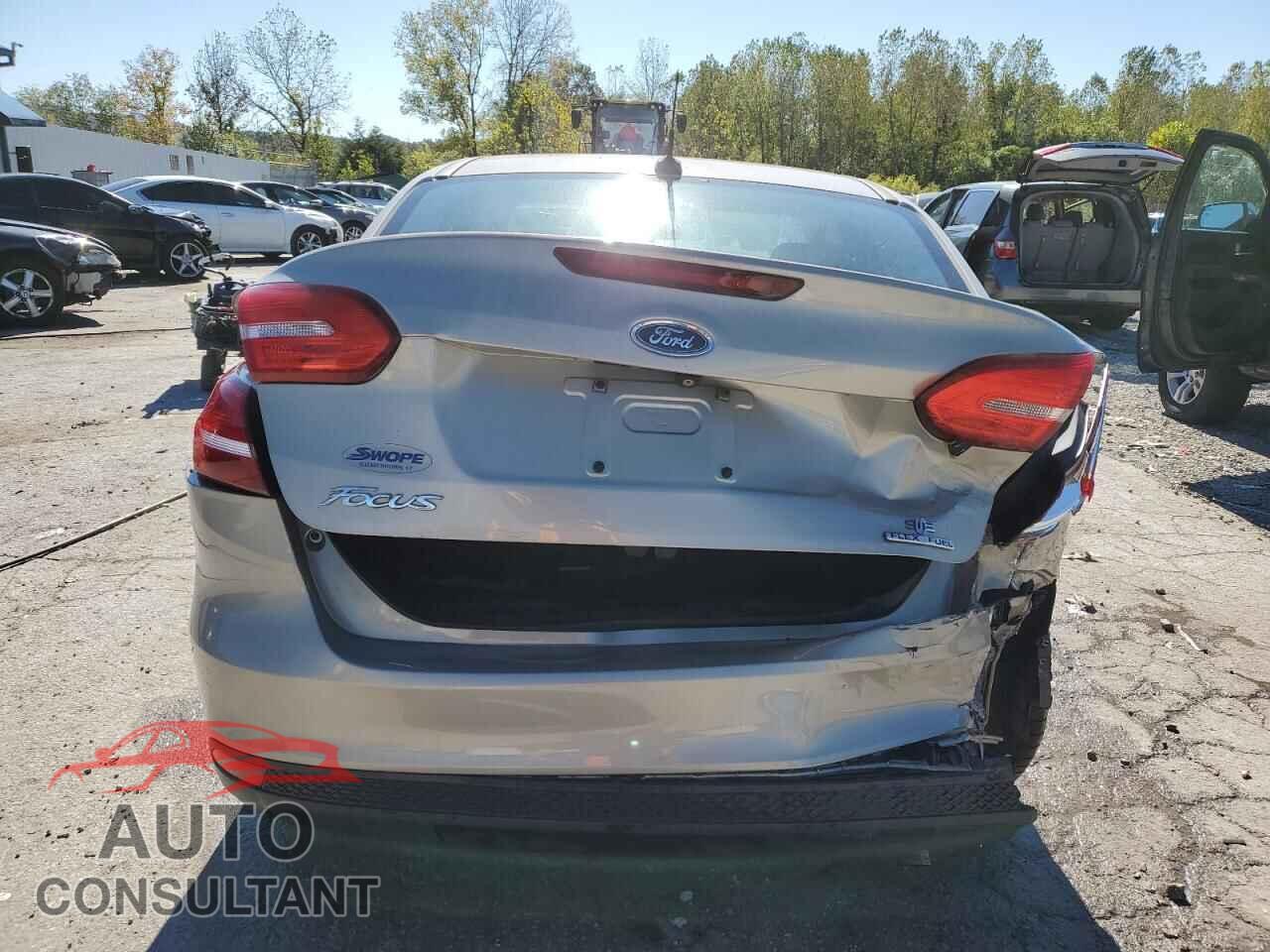 FORD FOCUS 2015 - 1FADP3F2XFL201067